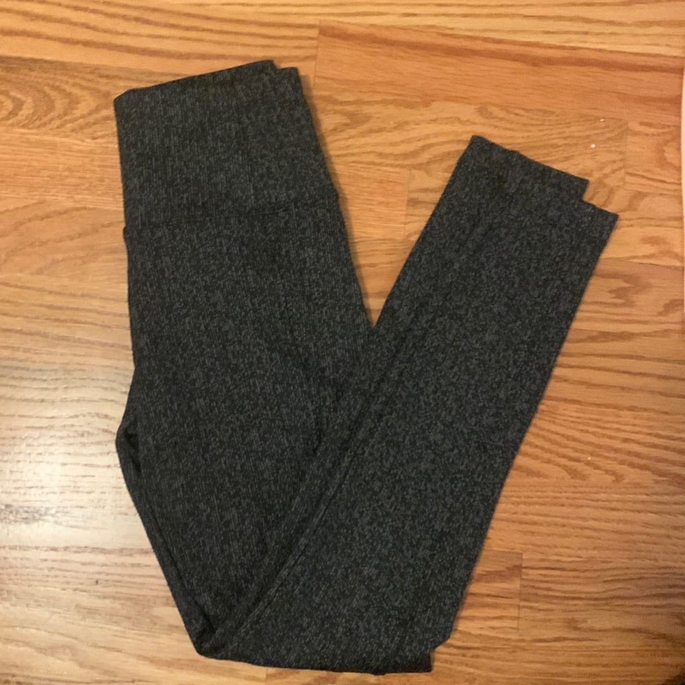 athelta leggings never worn
